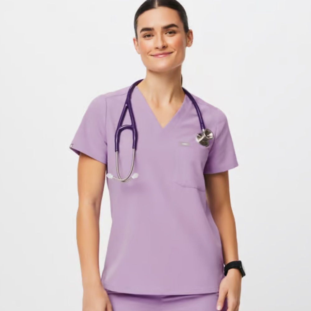 Figs Catarina One-Pocket Scrub Top - Lavender Dew - XXL